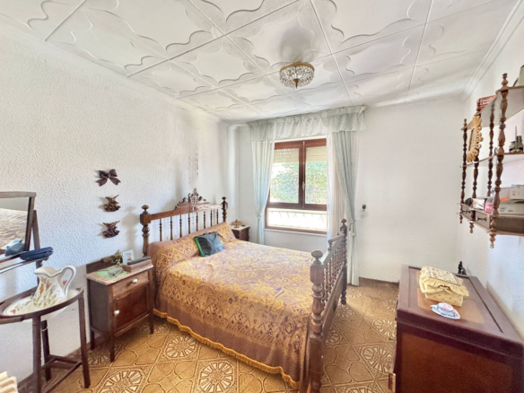 10-bedroom Townhouse In Pinoso, Spain (518 M²)