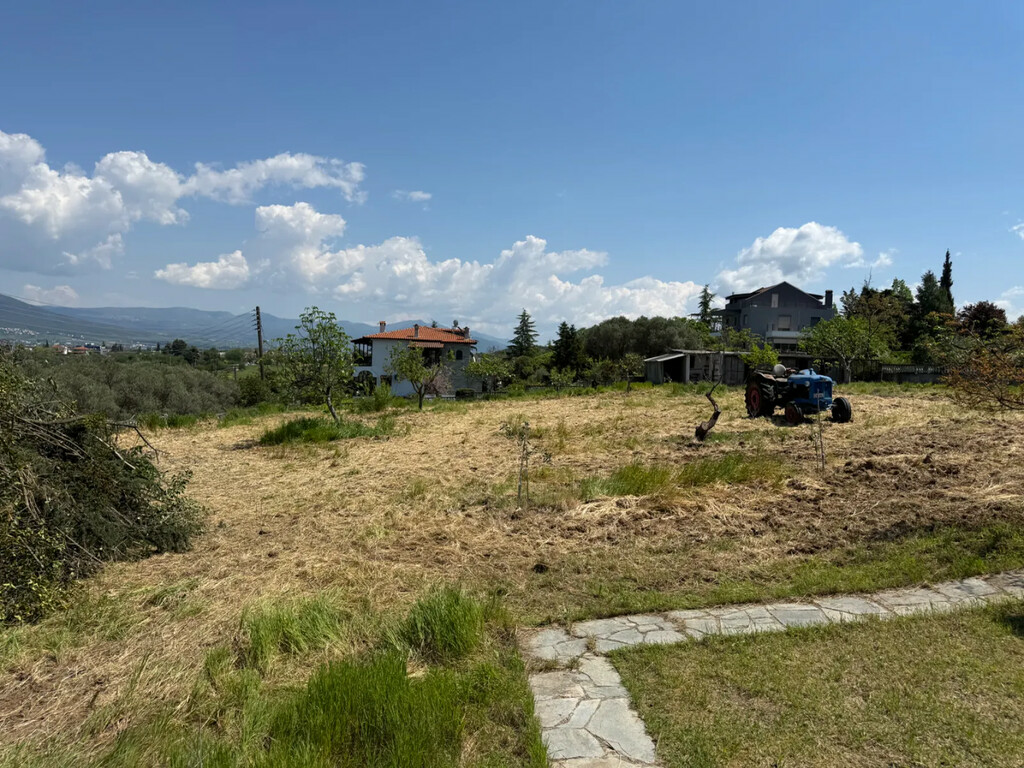 Villa In Thermi, Greece (600 M²)