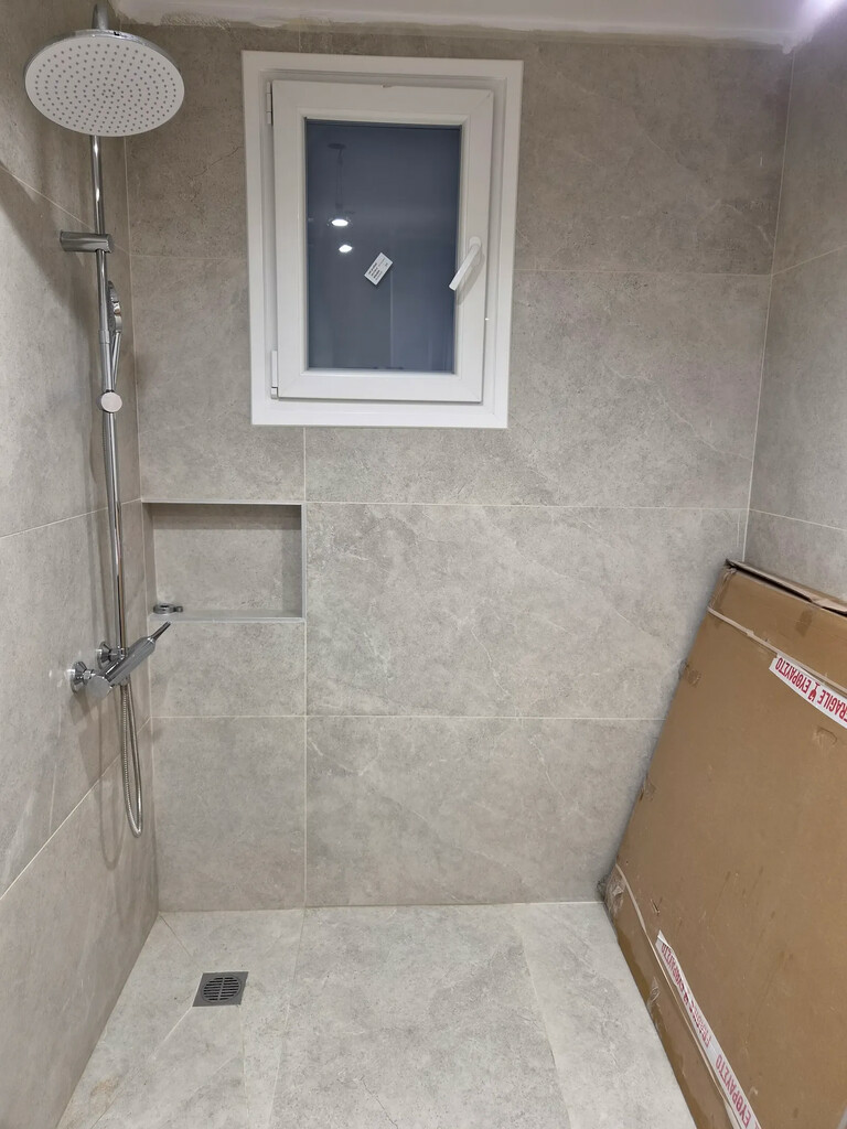 yujtwedavl5-3ecf45 2-bedroom Flat In Kipseli, Greece (90 M²)