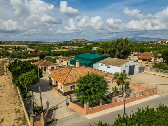 7-bedroom Villa In Orihuela, Spain (505 M²)