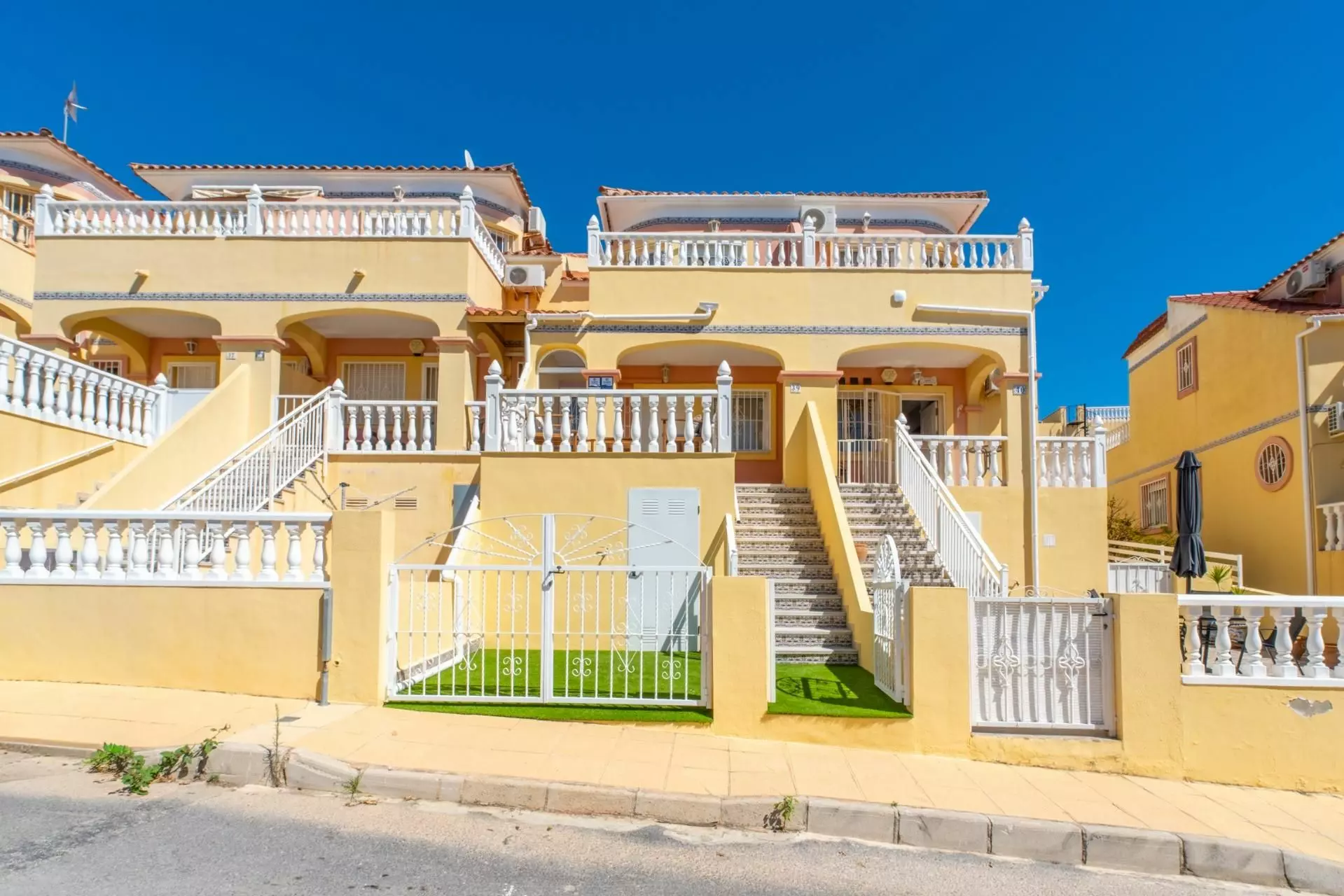 2-bedroom Terraced House In Orihuela Costa, Spain (75 M²)