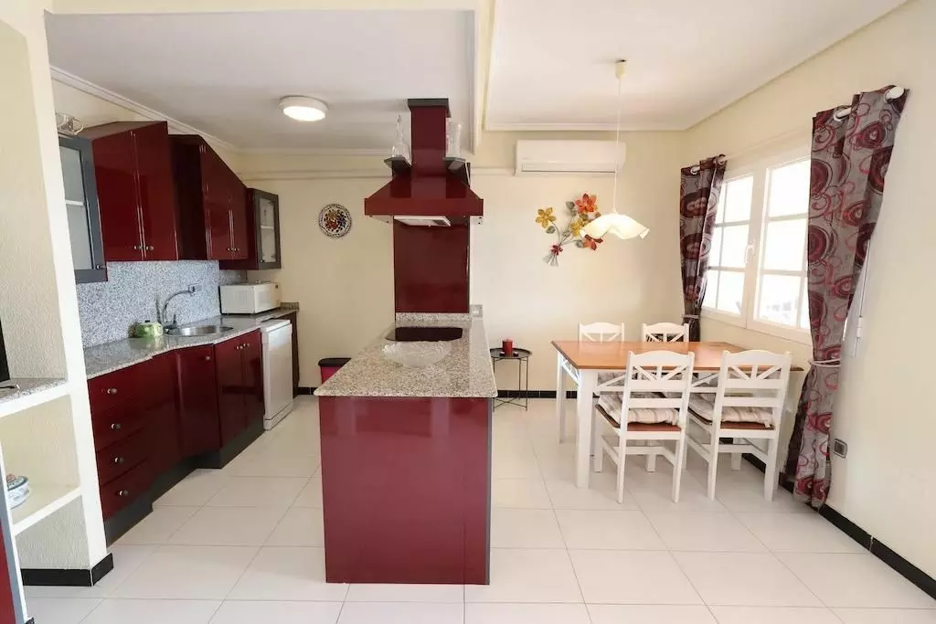 2-bedroom Apartment In Torrevieja, Spain (75 M²)