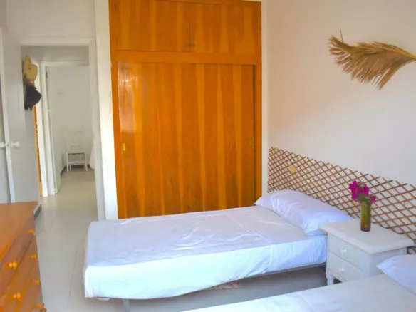 3-bedroom Villa In San Pedro Del Pinatar, Spain (65 M²)