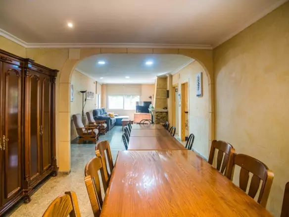 7-bedroom Villa In Orihuela, Spain (505 M²)