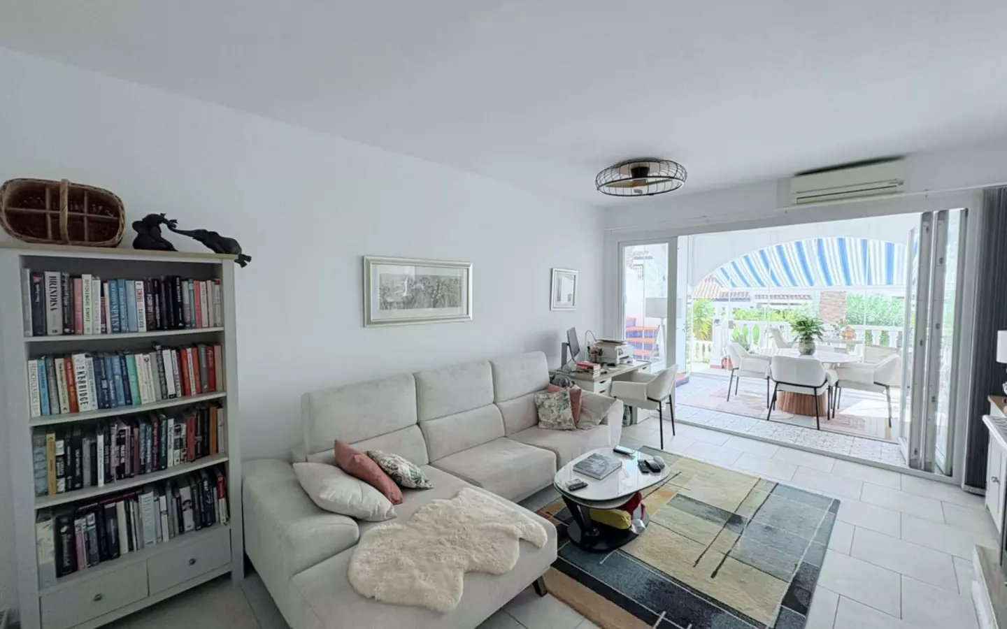 2-bedroom Villa In Orihuela Costa, Spain (90 M²)
