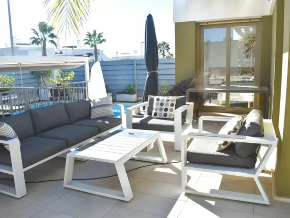 3-bedroom Villa In Jacarilla, Spain (100 M²)