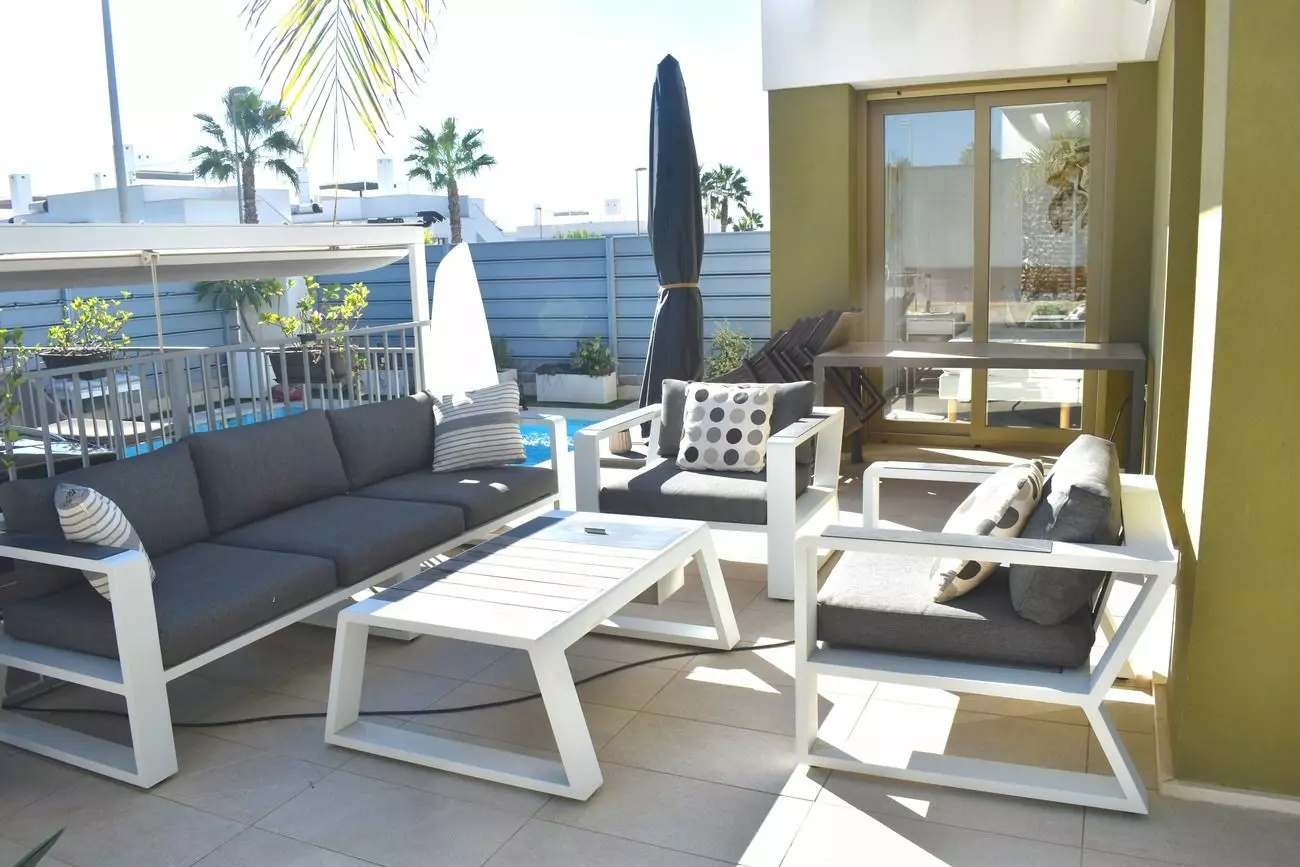 3-bedroom Villa In Jacarilla, Spain (100 M²)
