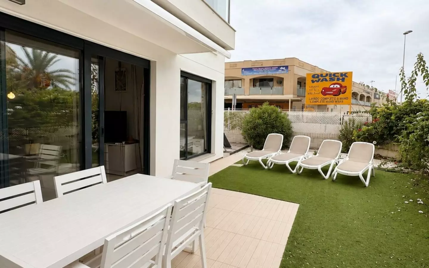 3-bedroom Apartment In Torrevieja, Spain (78 M²)