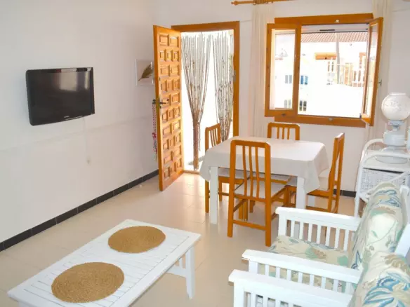 3-bedroom Villa In San Pedro Del Pinatar, Spain (65 M²)