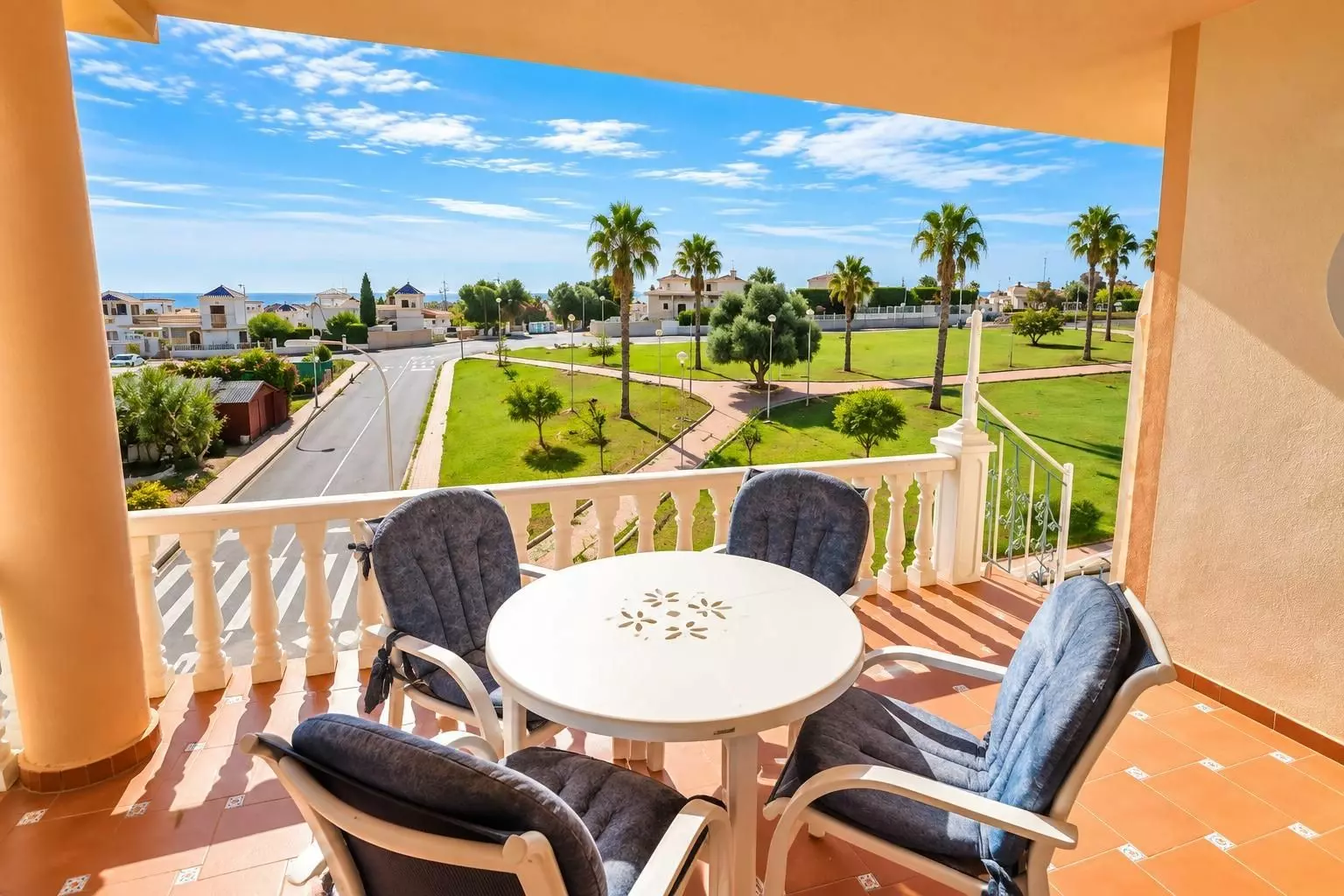2-3-fa9cd9 2-bedroom Apartment In Torrevieja, Spain (75 M²)