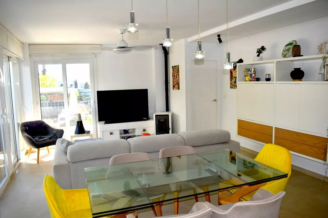 3-bedroom Villa In Jacarilla, Spain (100 M²)