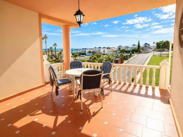 2-bedroom Apartment In Torrevieja, Spain (75 M²)
