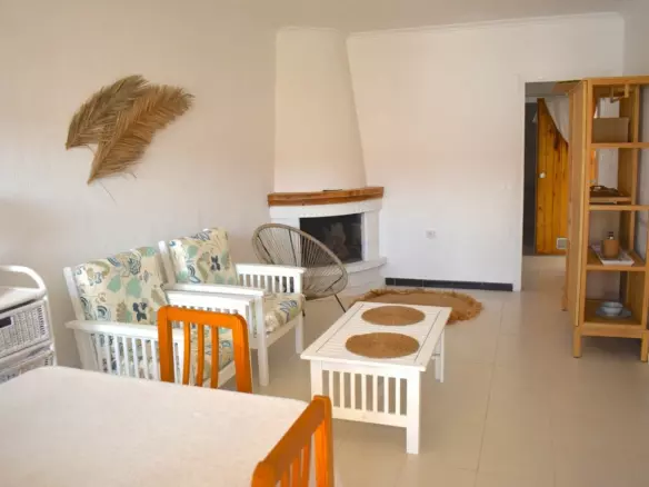 3-bedroom Villa In San Pedro Del Pinatar, Spain (65 M²)