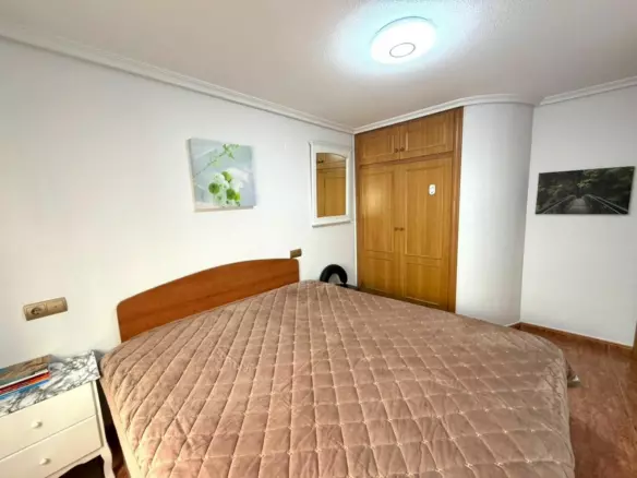 3-bedroom Bungalow In Torrevieja, Spain (80 M²)