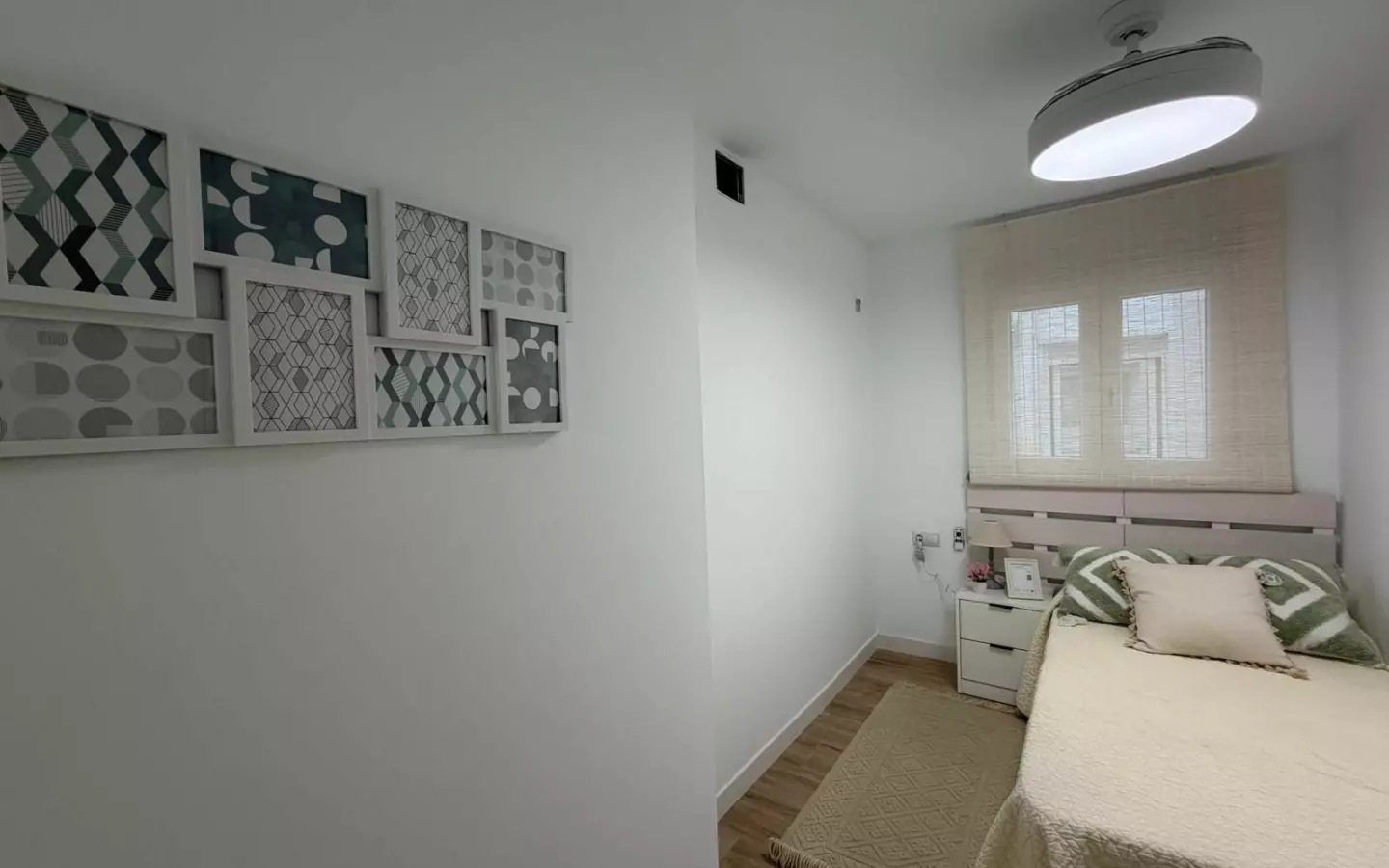 3-bedroom Apartment In Torrevieja, Spain (92 M²)