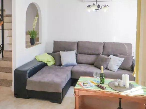 3-bedroom House In Torrevieja, Spain (86 M²)