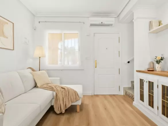 2-bedroom Terraced House In Mogán, Spain (66 M²)