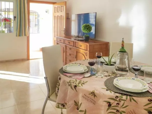 3-bedroom House In Torrevieja, Spain (86 M²)