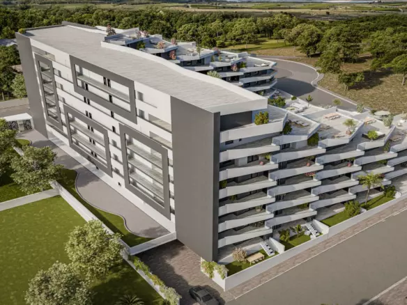 3-bedroom Apartment In San Miguel De Salinas, Spain (80 M²)