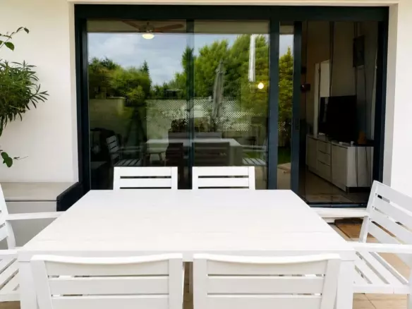 3-bedroom Apartment In Torrevieja, Spain (78 M²)