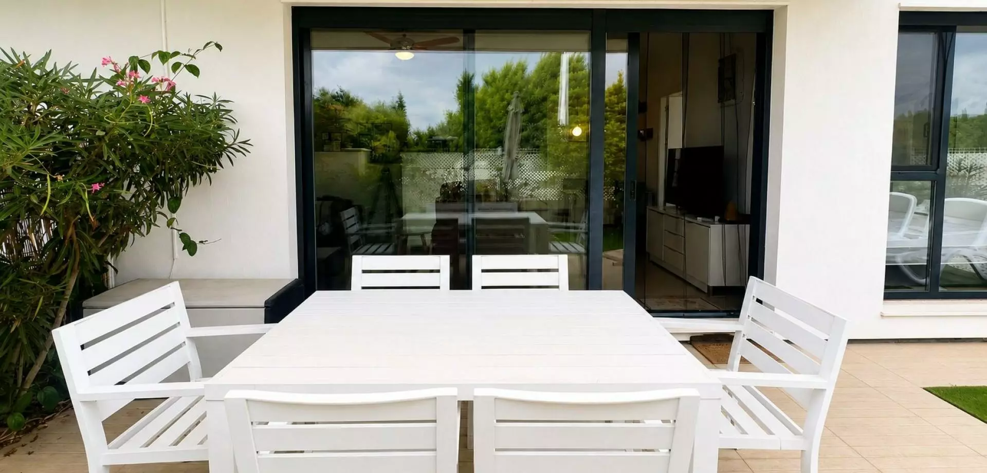 2-9-f318f2 3-bedroom Apartment In Torrevieja, Spain (78 M²)