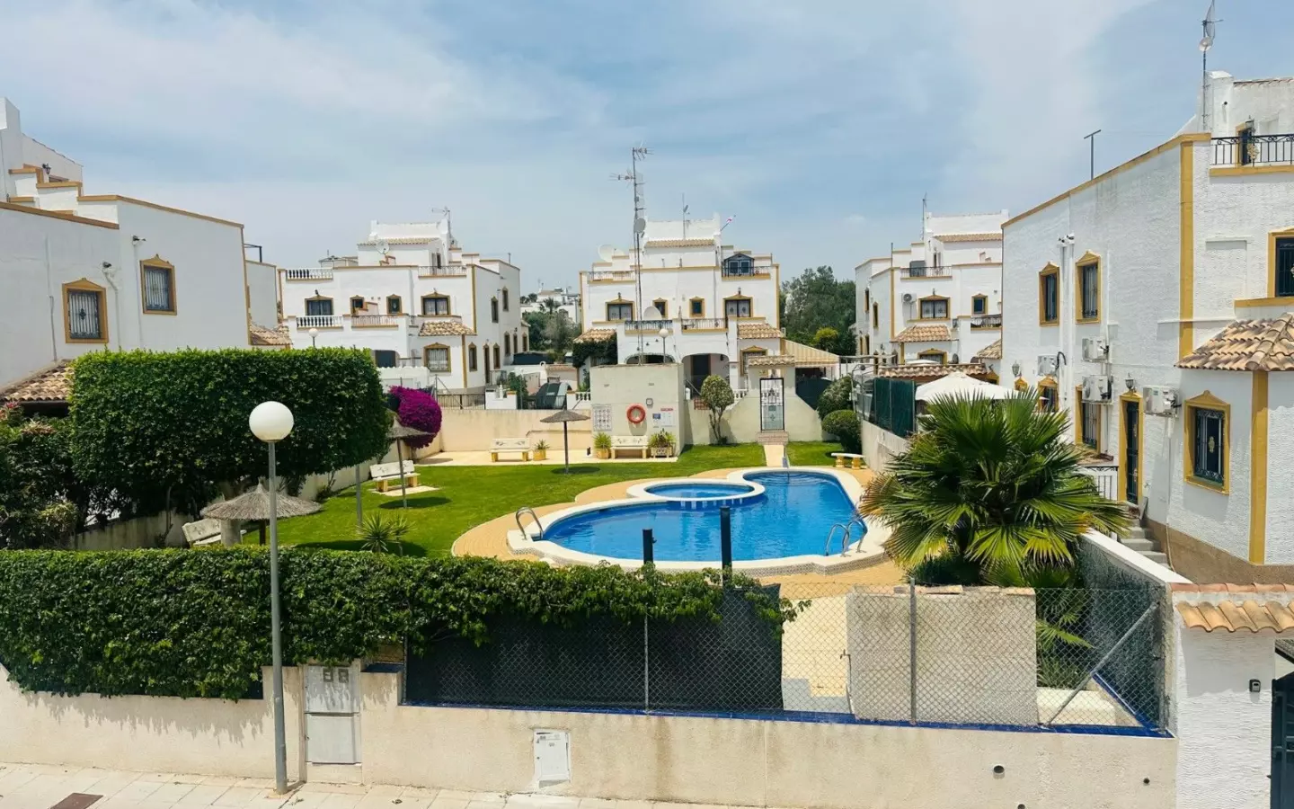 3-bedroom House In Orihuela, Spain (82 M²)