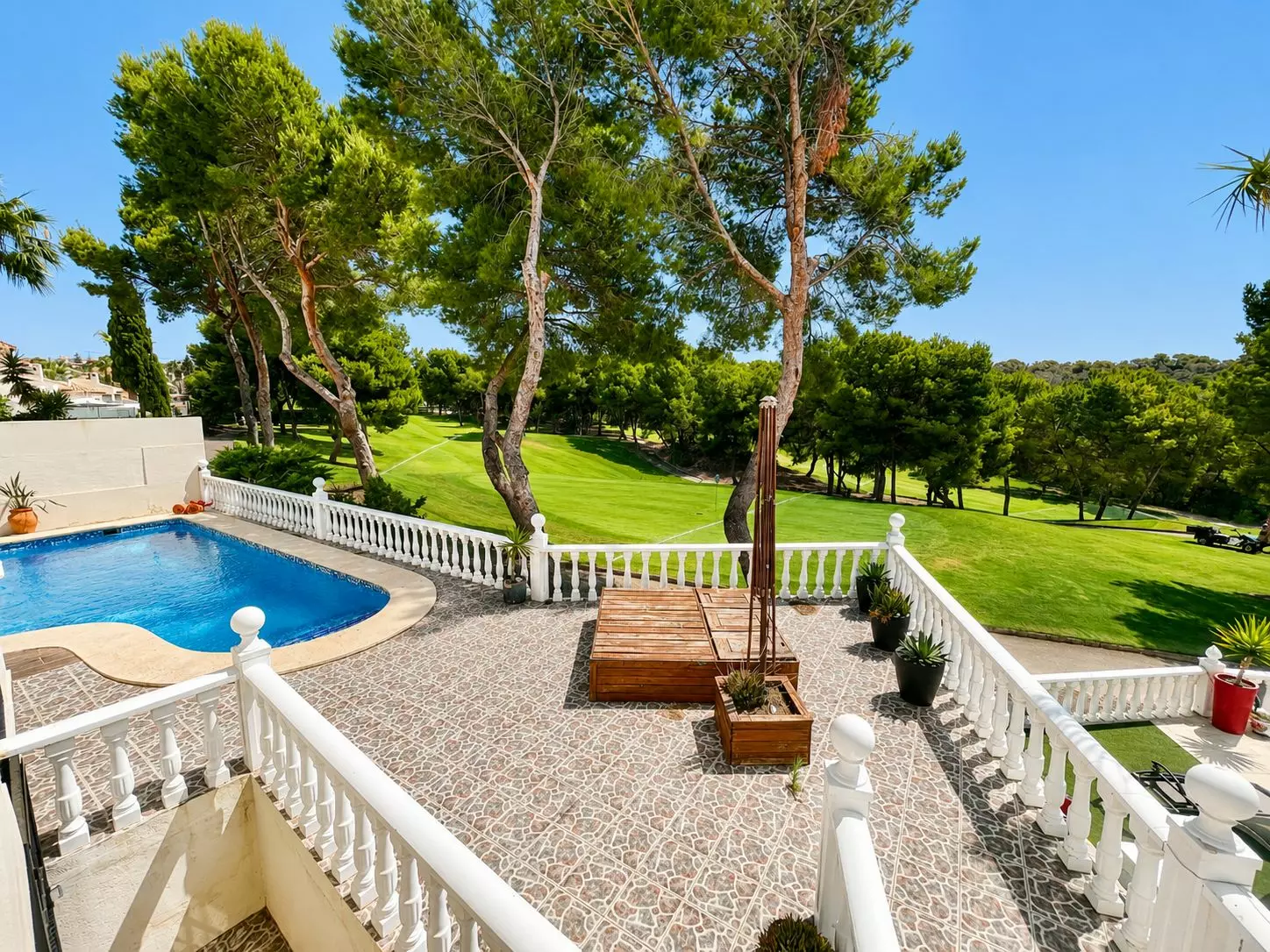 5-bedroom Villa In Orihuela Costa, Spain (550 M² Plot)