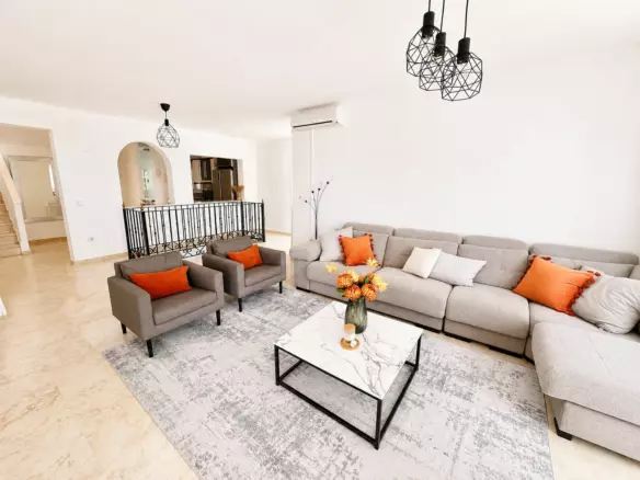 5-bedroom Villa In Orihuela Costa, Spain (550 M² Plot)