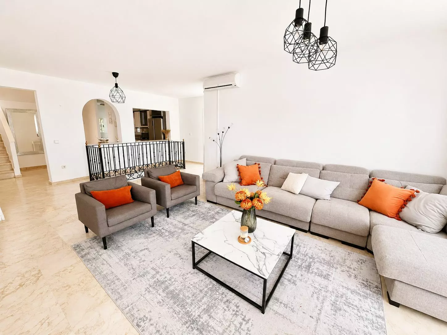 5-bedroom Villa In Orihuela Costa, Spain (550 M² Plot)