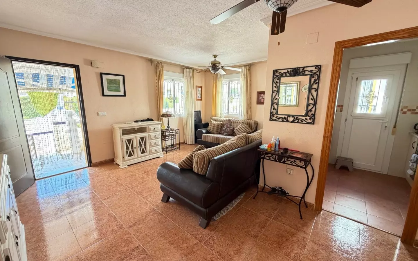 3-bedroom House In Orihuela, Spain (82 M²)