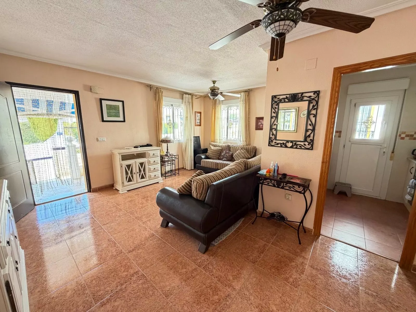 3-bedroom House In Orihuela, Spain (82 M²)