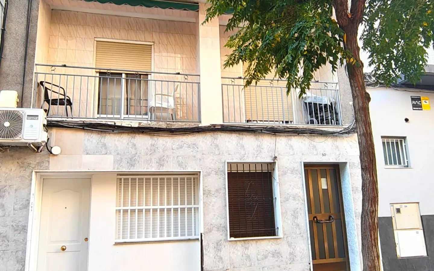 Commercial Unit In Elche, Spain (108 M²)