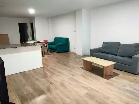Commercial Unit In Elche, Spain (108 M²)