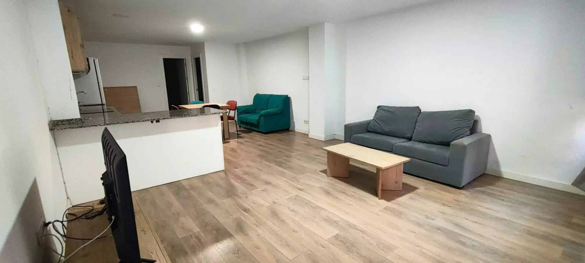 Commercial Unit In Elche, Spain (108 M²)