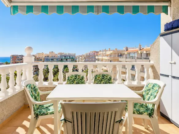 3-bedroom Penthouse In Torrevieja, Spain (74 M²)