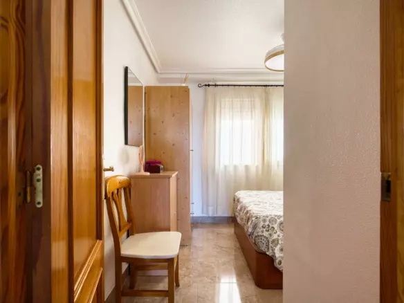3-bedroom Penthouse In Torrevieja, Spain (74 M²)
