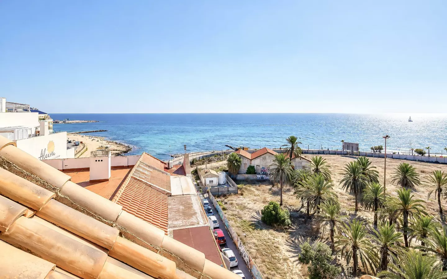 3-bedroom Penthouse In Torrevieja, Spain (74 M²)