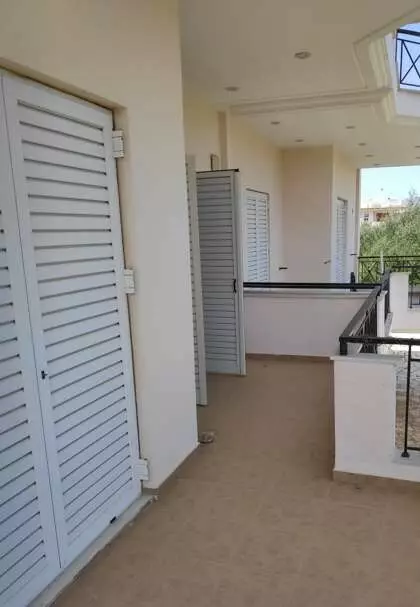 3-bedroom Maisonette In Saronikos, Greece (168 M²)