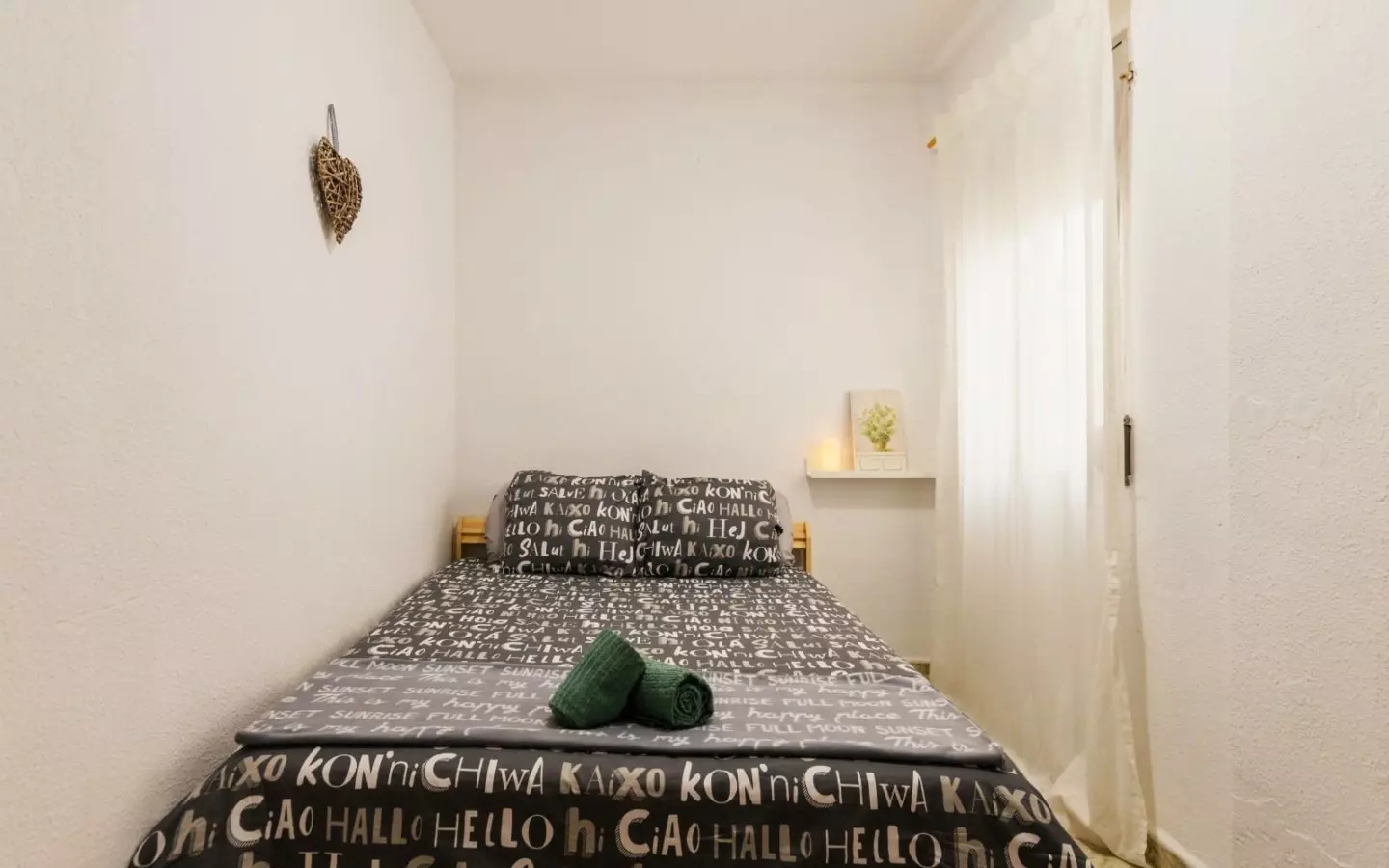 Direct Owner: Valencia Turnkey Apt. Fully Furnished & Equipped (full Equip), 3 Rooms, Renovated, Lift, No Agency Fees!