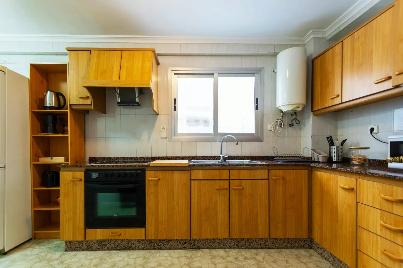 Direct Owner: Valencia Turnkey Apt. Fully Furnished & Equipped (full Equip), 3 Rooms, Renovated, Lift, No Agency Fees!