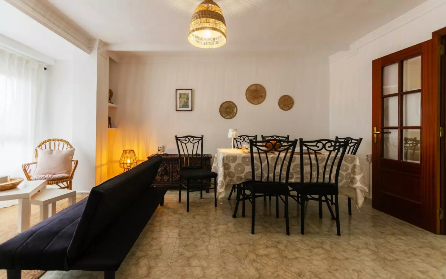 Direct Owner: Valencia Turnkey Apt. Fully Furnished & Equipped (full Equip), 3 Rooms, Renovated, Lift, No Agency Fees!