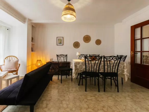 Direct Owner: Valencia Turnkey Apt. Fully Furnished & Equipped (full Equip), 3 Rooms, Renovated, Lift, No Agency Fees!