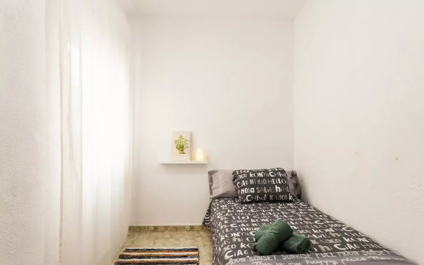 Direct Owner: Valencia Turnkey Apt. Fully Furnished & Equipped (full Equip), 3 Rooms, Renovated, Lift, No Agency Fees!