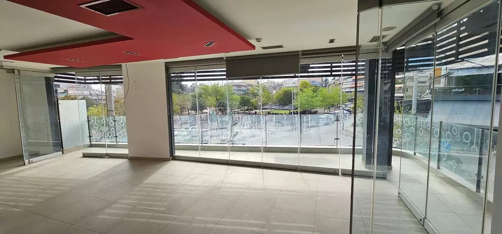 2-bedroom Business In Koridallos, Greece (100 M²)
