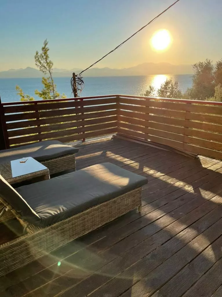 2-bedroom Flat In Loutraki-perachora, Greece (83 M²)
