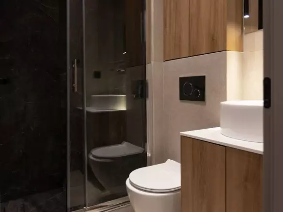 Flat In Ano Poli, Greece (28 M²)