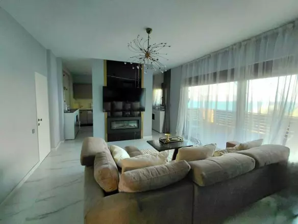 2-bedroom Flat In Loutraki-perachora, Greece (83 M²)