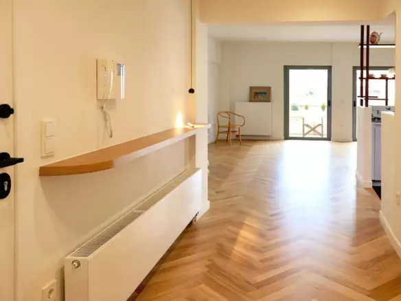 2-bedroom Flat In Palaio Faliro, Greece (95 M²)