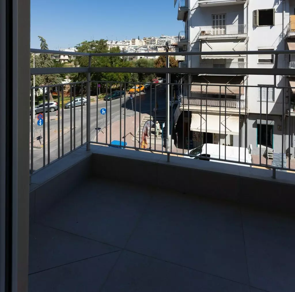 Flat In Ano Poli, Greece (25 M²)