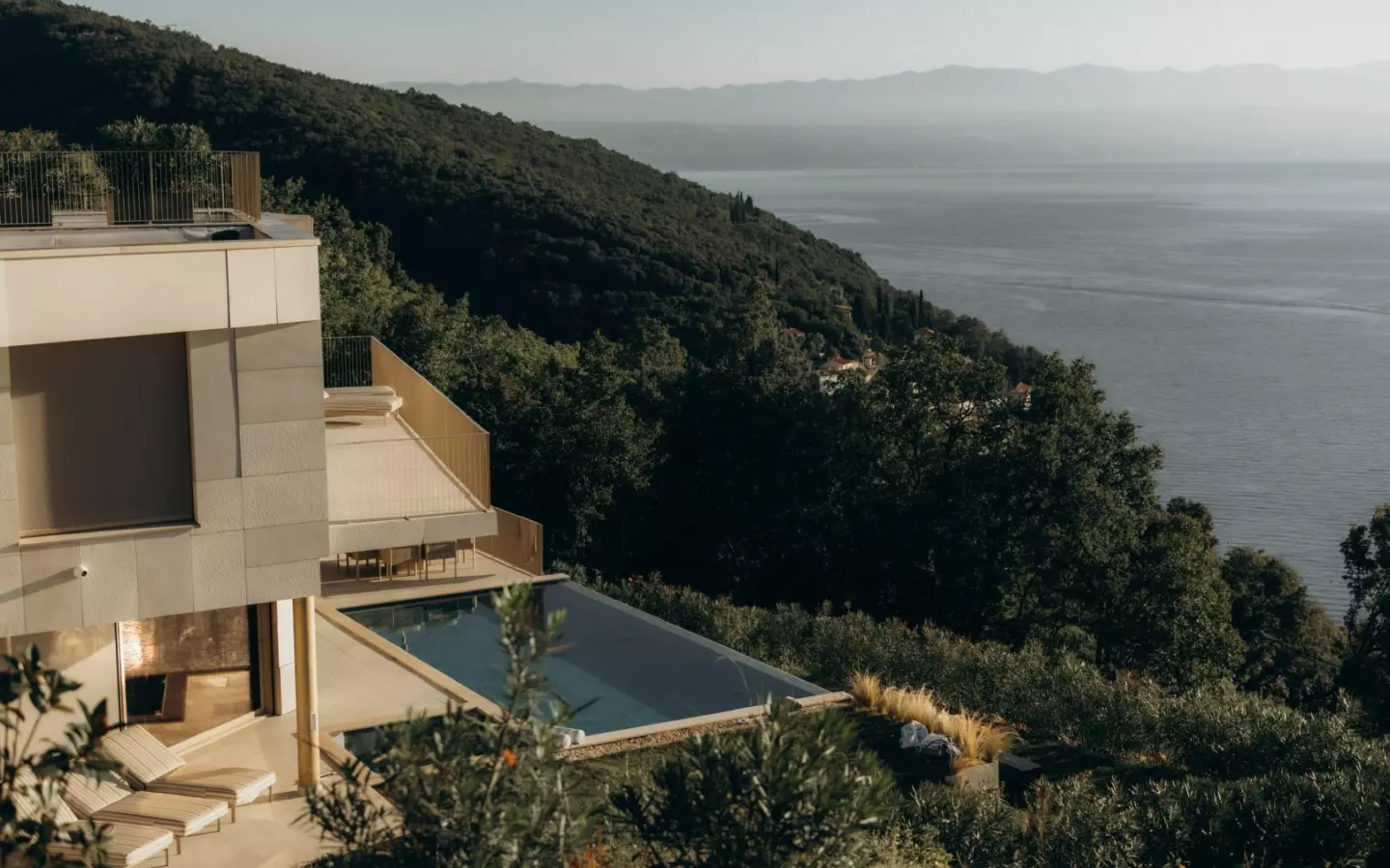 6-bedroom Villa In Mošćenička Draga, Croatia (453 M²)